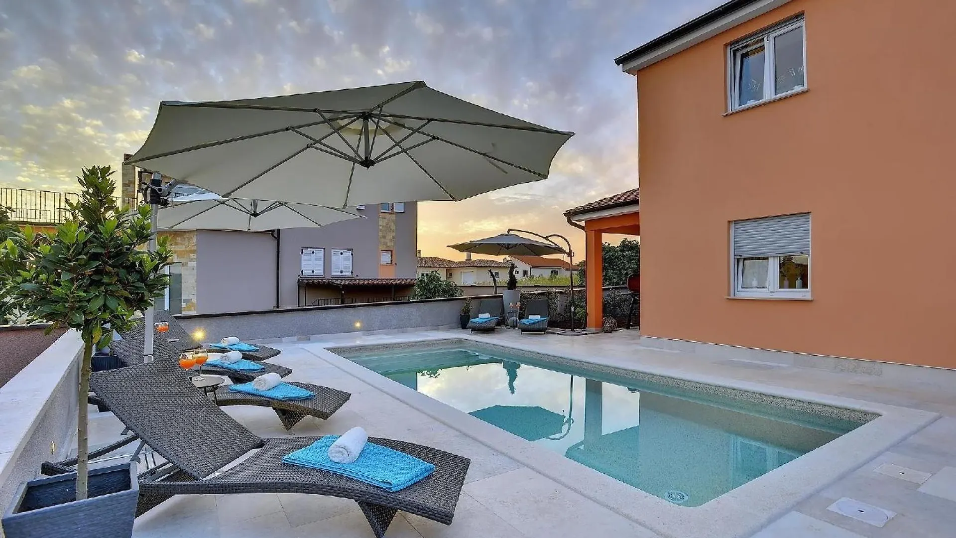 Holiday home Ferienhaus Mit Privatpool Fuer 6 Personen Ca 150 M In Jadreski, Istrien Pula Und Umgebung