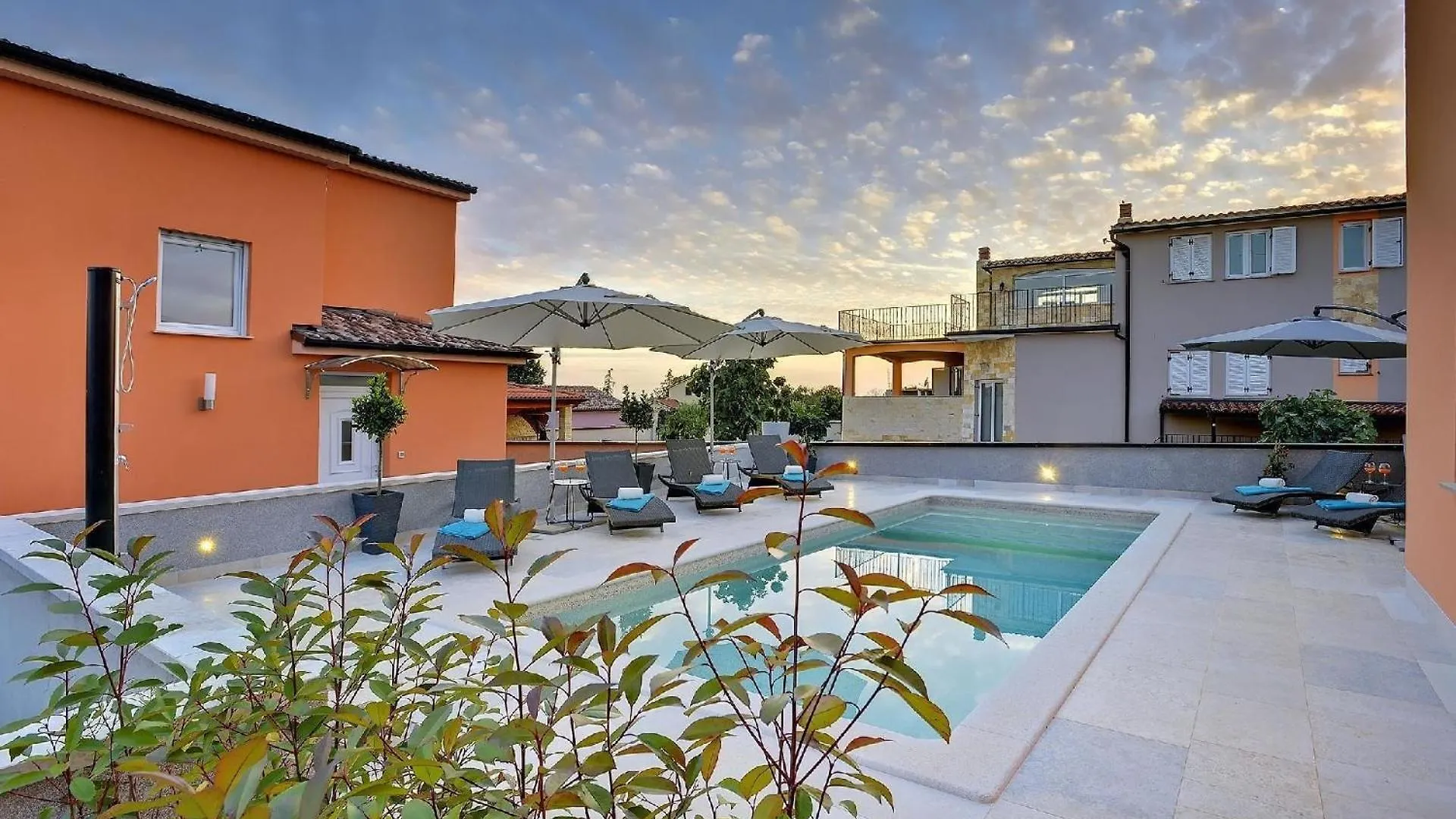 Ferienhaus Mit Privatpool Fuer 6 Personen Ca 150 M In Jadreski, Istrien Pula Und Umgebung Croatia
